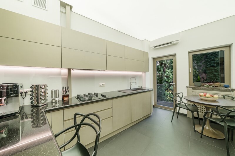 Armeneasca Resedinta 227mp Etaj 1/2 in vila interbelica*Eleganta moderna*Credit ipotecar*